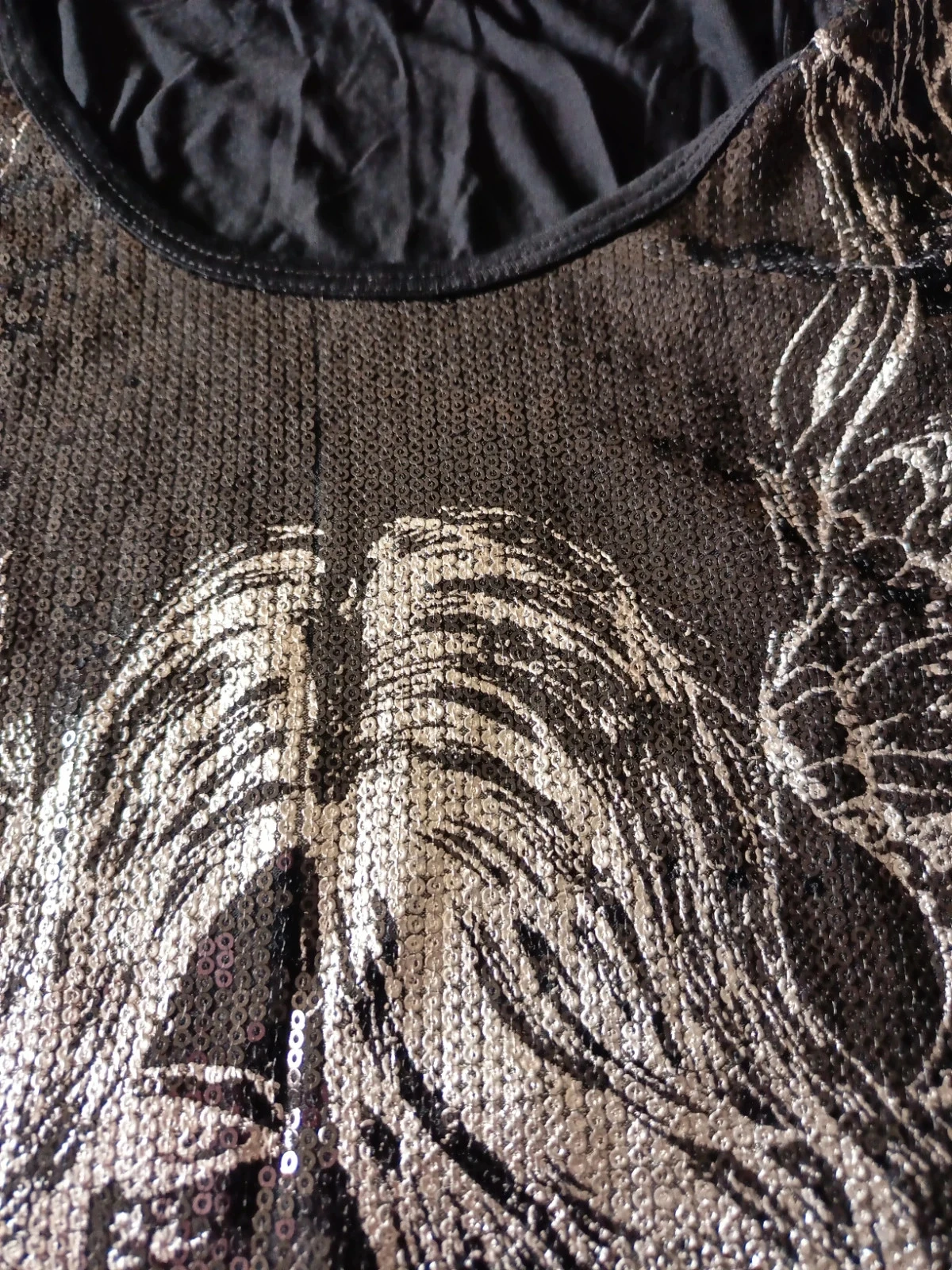 Lang T-shirt met pailletten – photo 2